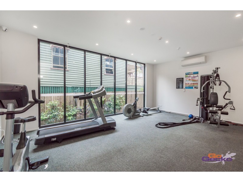 406/8 Hunt Street, Hamilton QLD 4007