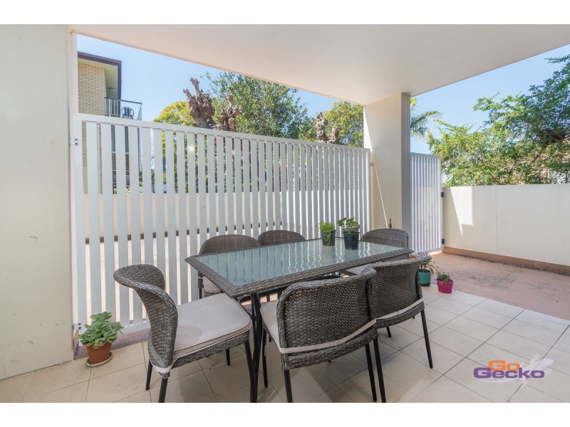 2/3 Amisfield Avenue, Nundah QLD 4012