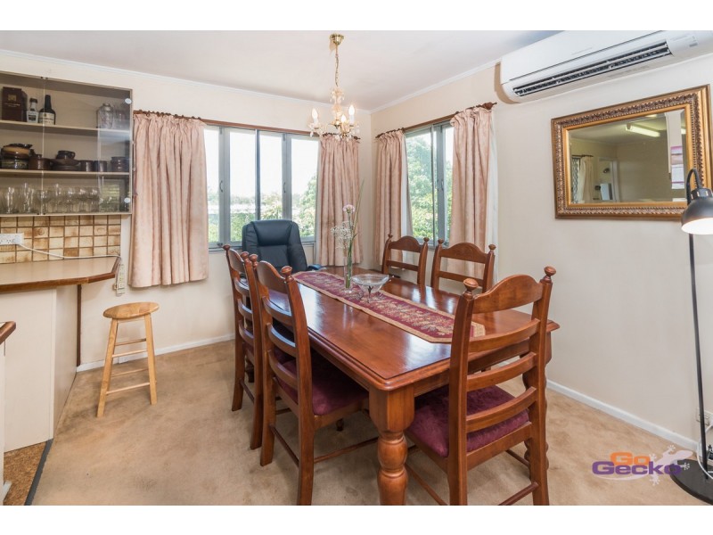 11 Marford Street, Chermside West QLD 4032