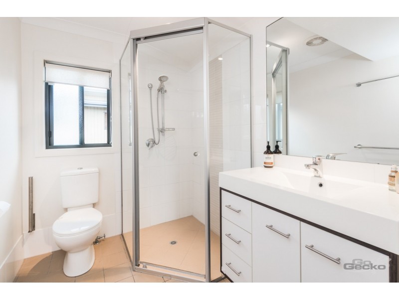 2/25 Oliver Street, Nundah QLD 4012