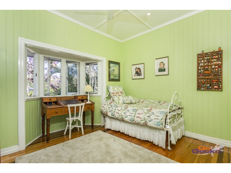 63 Gerler Street, Bardon QLD 4065