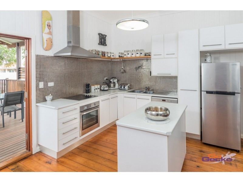 8 Hayden Street, Nudgee QLD 4014