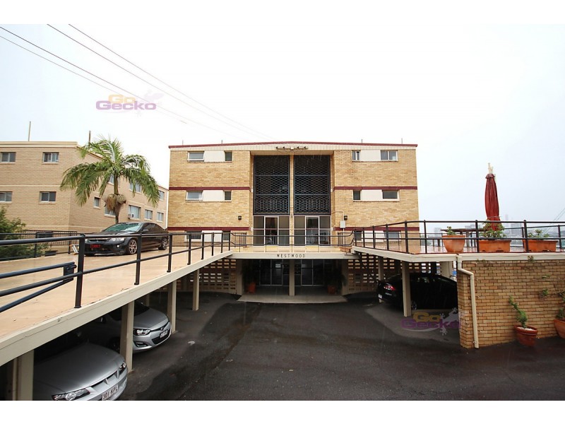 5/55 Hillside Crescent, Hamilton QLD 4007