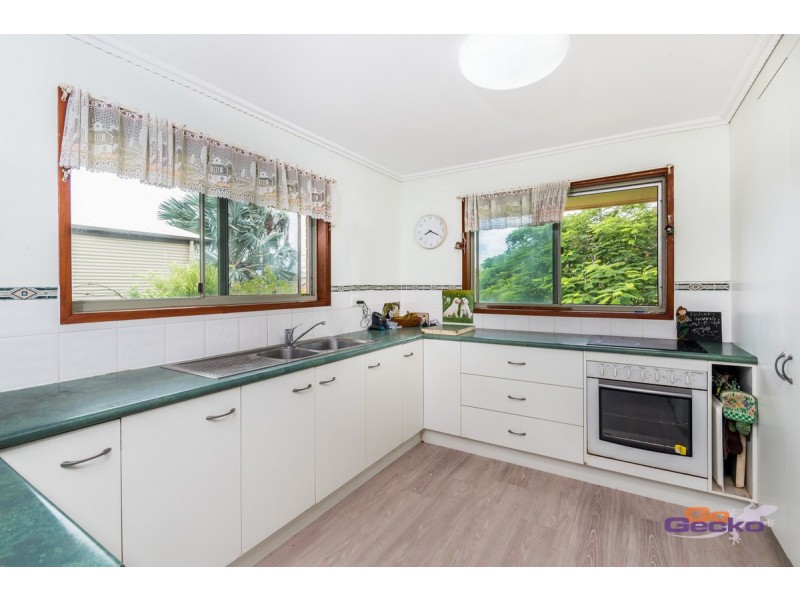 13 Valerie Street, Clontarf QLD 4019