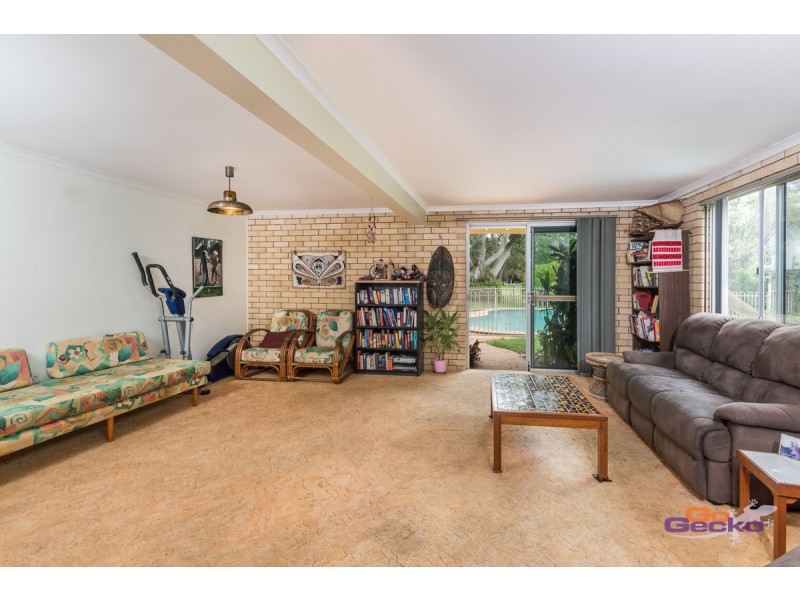 13 Valerie Street, Clontarf QLD 4019