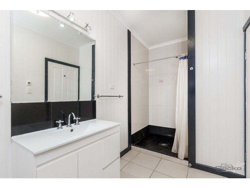 18 Silvan Road, Deagon QLD 4017