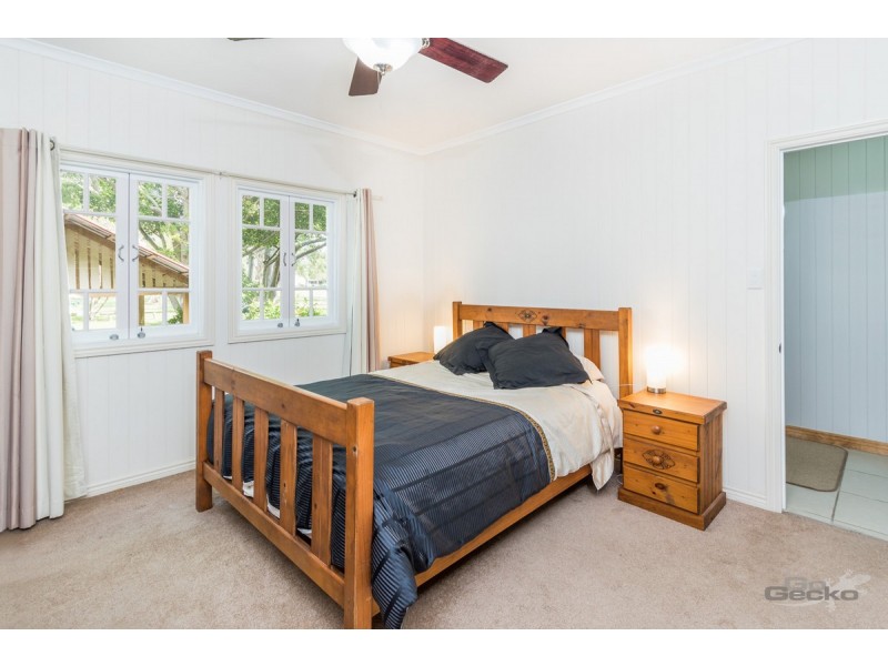 18 Silvan Road, Deagon QLD 4017