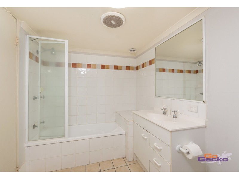 2/15 Cameron Street, Nundah QLD 4012