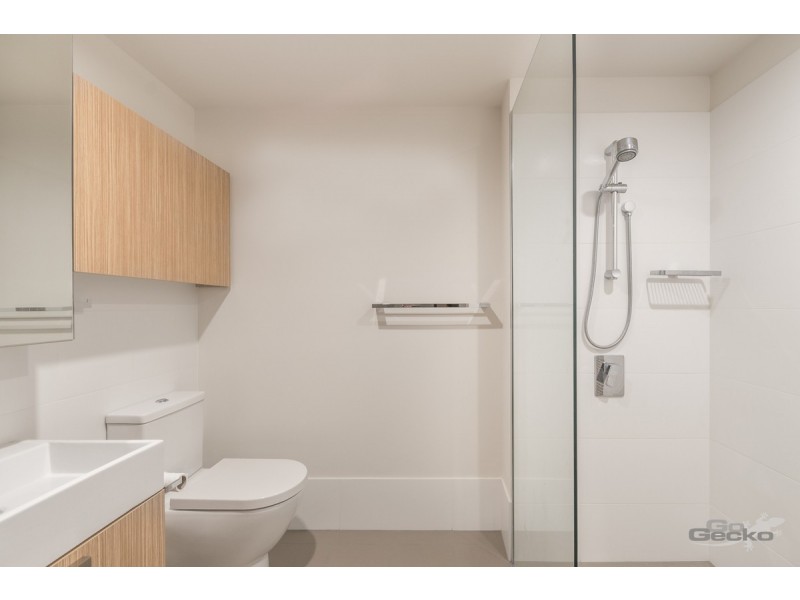 813/16 Aspinall Street, Nundah QLD 4012