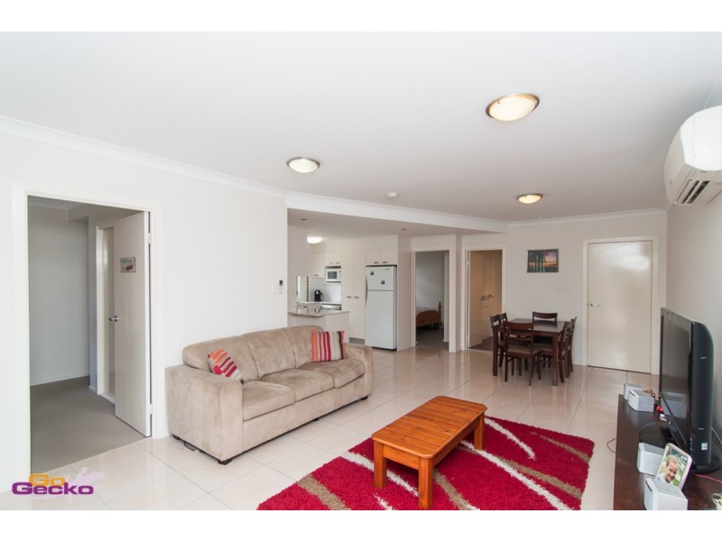 2/29 London Street, Nundah QLD 4012