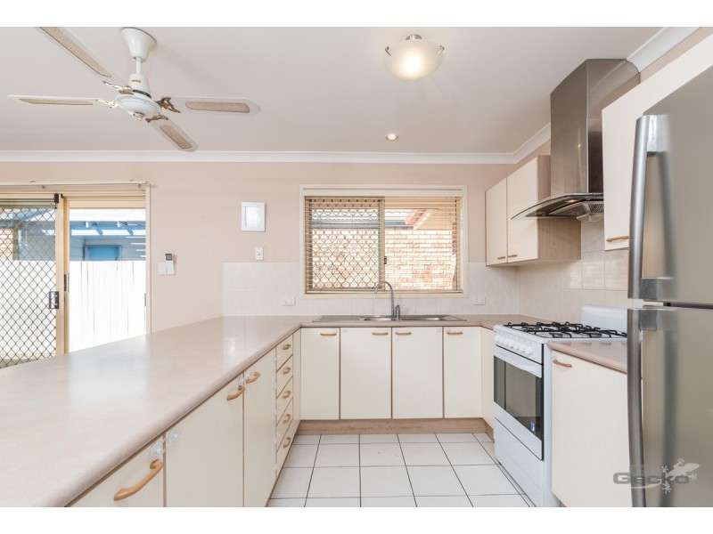 26 Turquoise Place, Wavell Heights QLD 4012