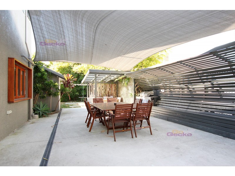 15 Gerald Avenue, Clontarf QLD 4019