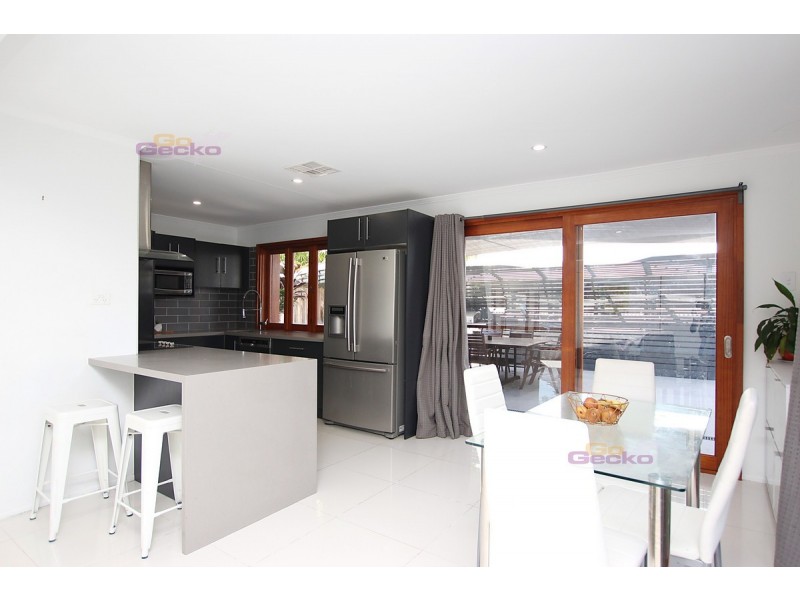 15 Gerald Avenue, Clontarf QLD 4019