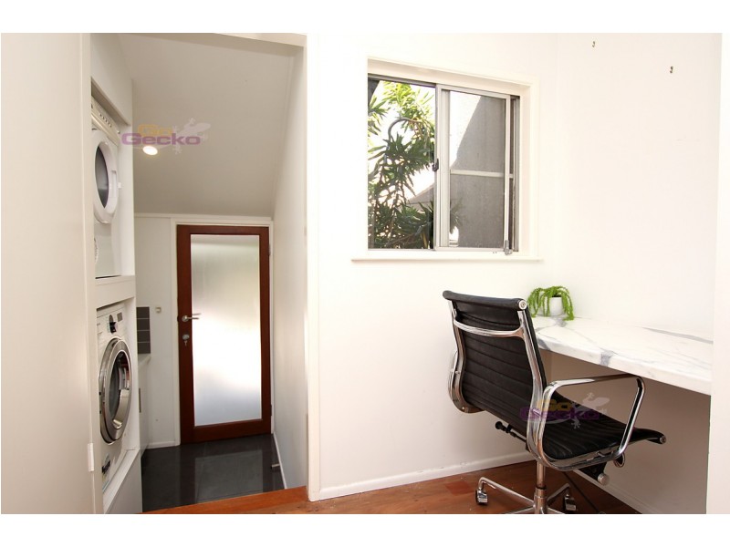 15 Gerald Avenue, Clontarf QLD 4019