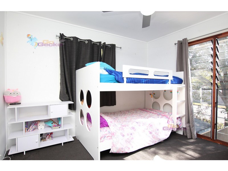 15 Gerald Avenue, Clontarf QLD 4019