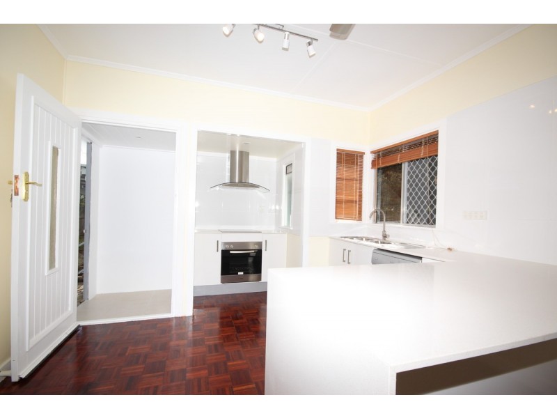 6 Tolmie Street, Zillmere QLD 4034