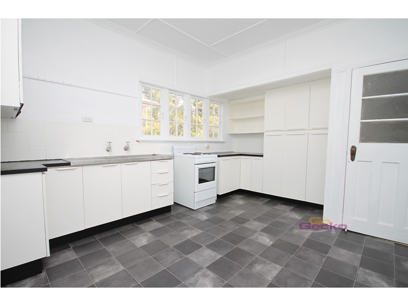 22 Parker Avenue, Northgate QLD 4013