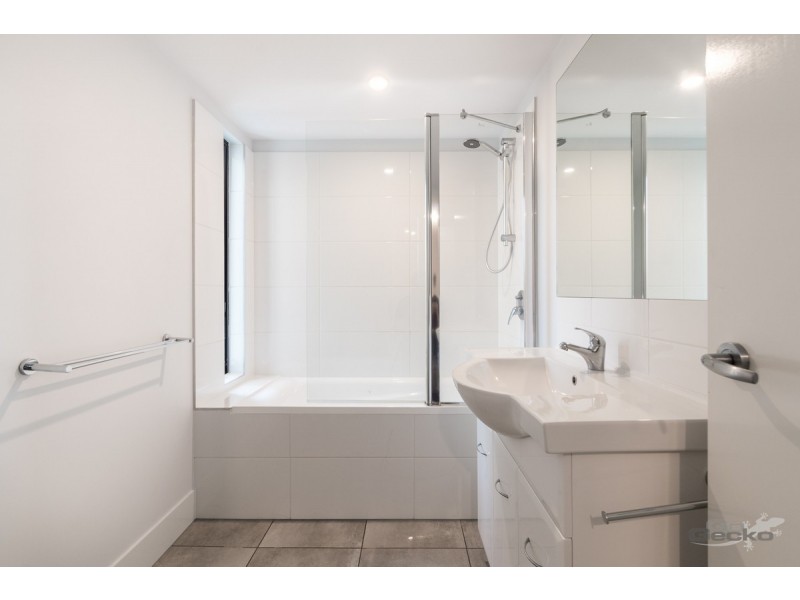 4/5 Hodgson Street, Zillmere QLD 4034