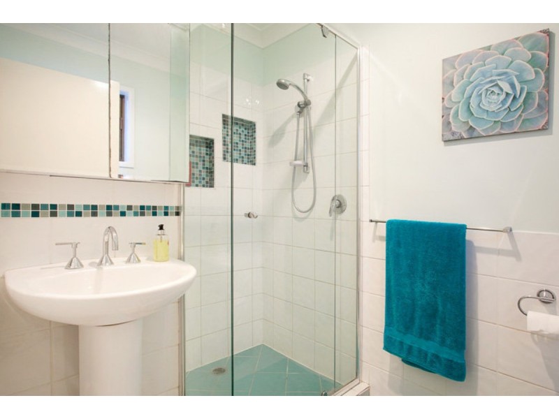 25 Gilford Crescent, Albany Creek QLD 4035