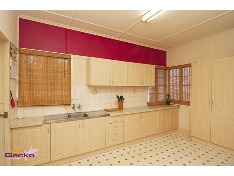 259 Hamilton Road, Chermside QLD 4032