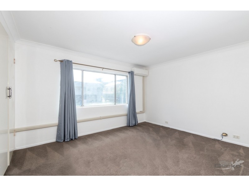 2/10 Kreutzer Street, Nundah QLD 4012