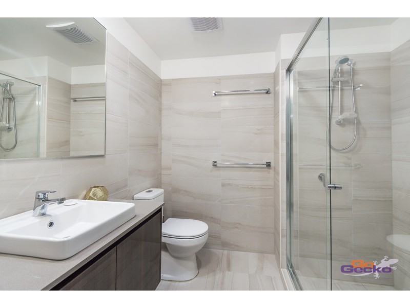 406/8 Hunt Street, Hamilton QLD 4007