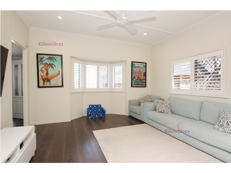 27 Woking Street, Mitchelton QLD 4053