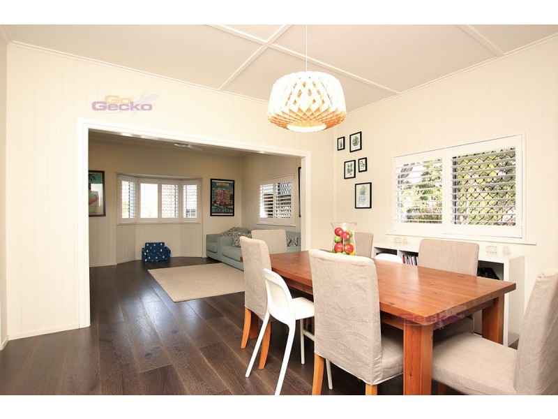 27 Woking Street, Mitchelton QLD 4053