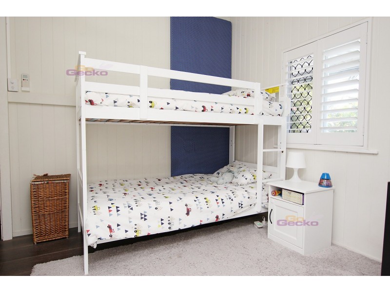 27 Woking Street, Mitchelton QLD 4053