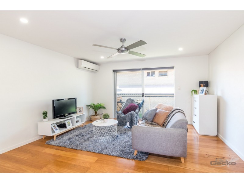1/77 Erneton Street, Newmarket QLD 4051