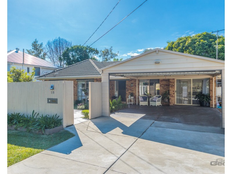 18 Beerwah Street, Deagon QLD 4017