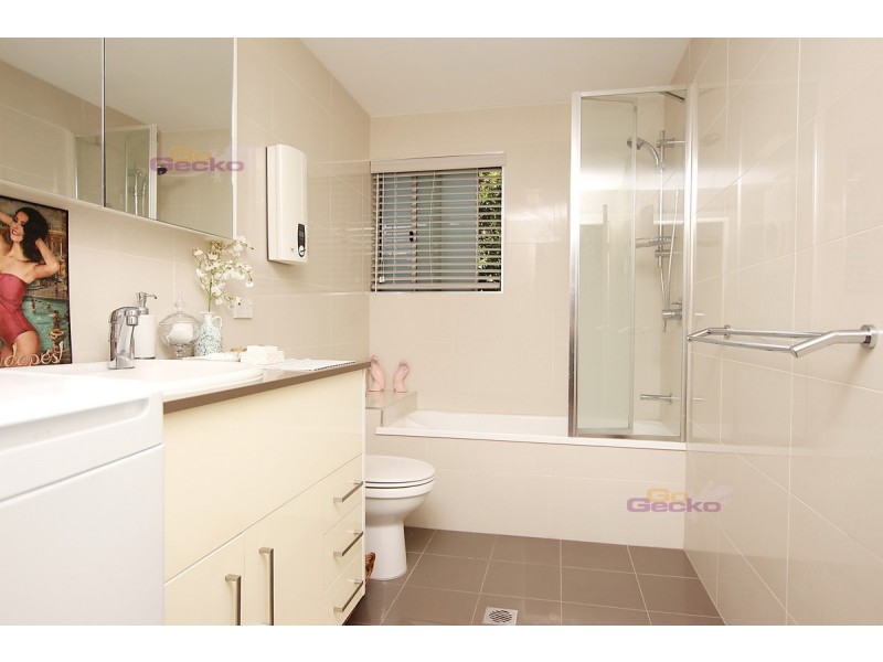 2/70 Wagner Road, Clayfield QLD 4011