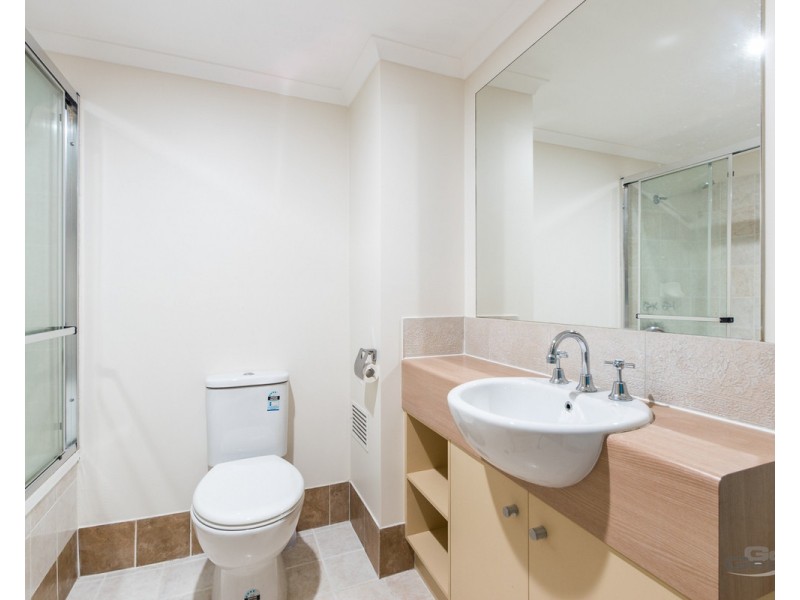 5/4 Bonney Avenue, Clayfield QLD 4011