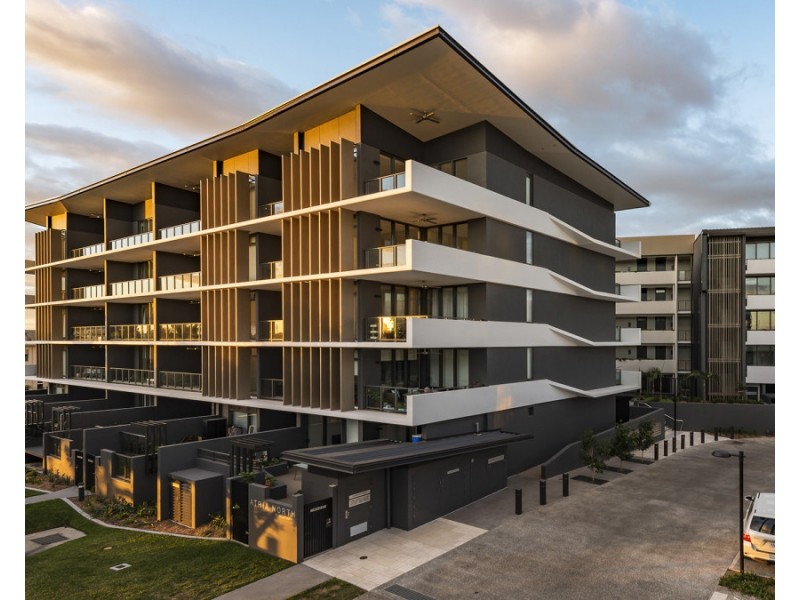 5208/331 MacArthur Avenue, Hamilton QLD 4007