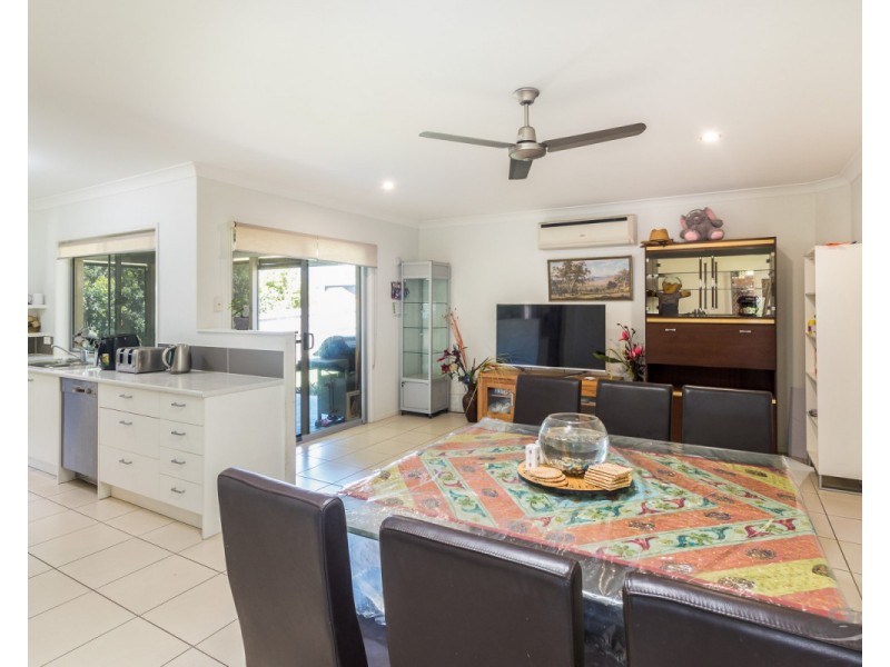 18 Macdonald Place, Carseldine QLD 4034