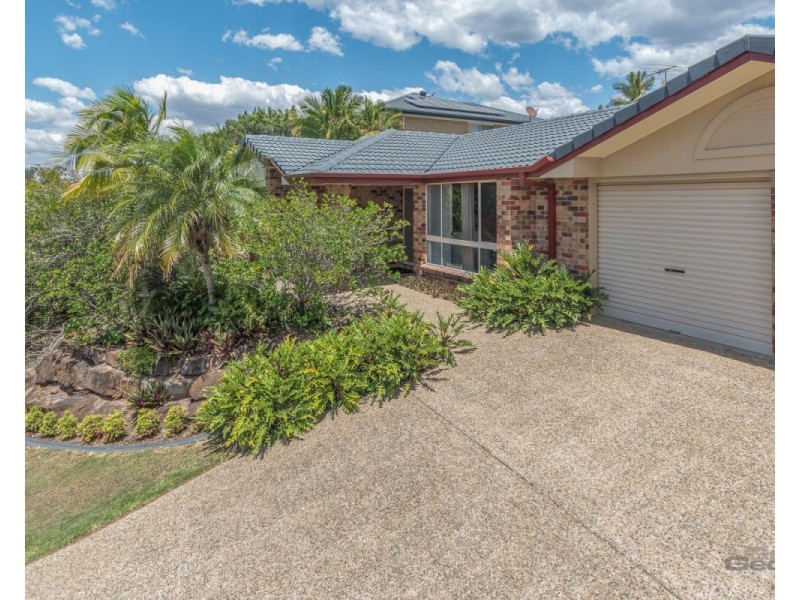 12 Brookland Close, Bridgeman Downs QLD 4035
