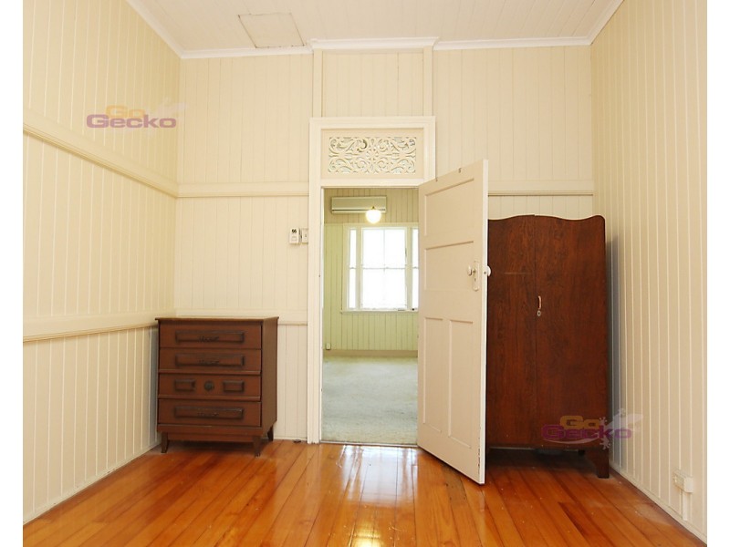 69 Surrey Street, Nundah QLD 4012