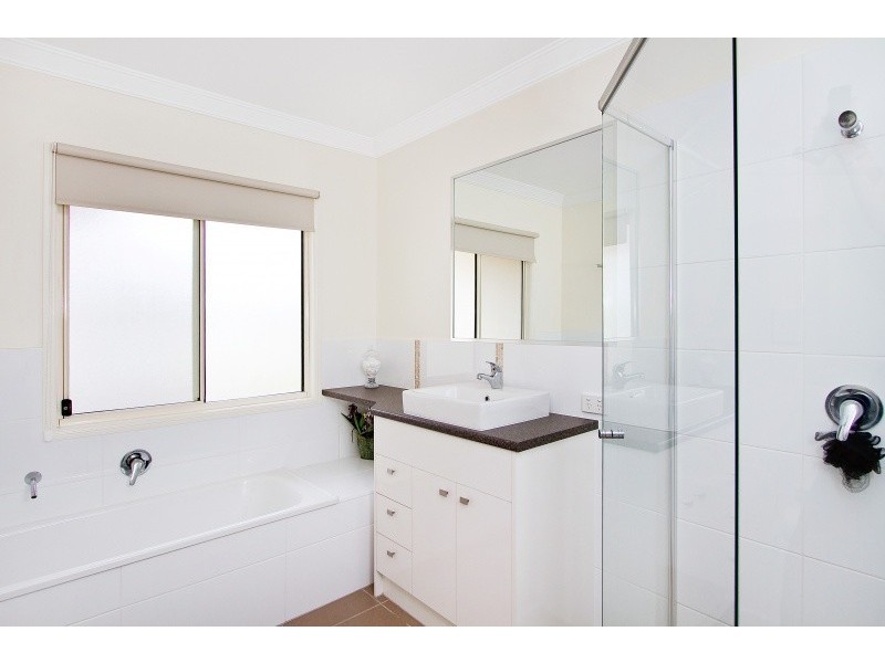 166 Alexandra Road, Clayfield QLD 4011