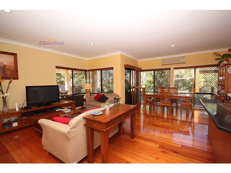 24 Kahli Place, Carseldine QLD 4034