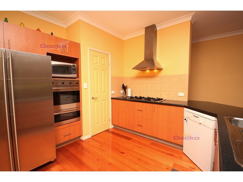 24 Kahli Place, Carseldine QLD 4034