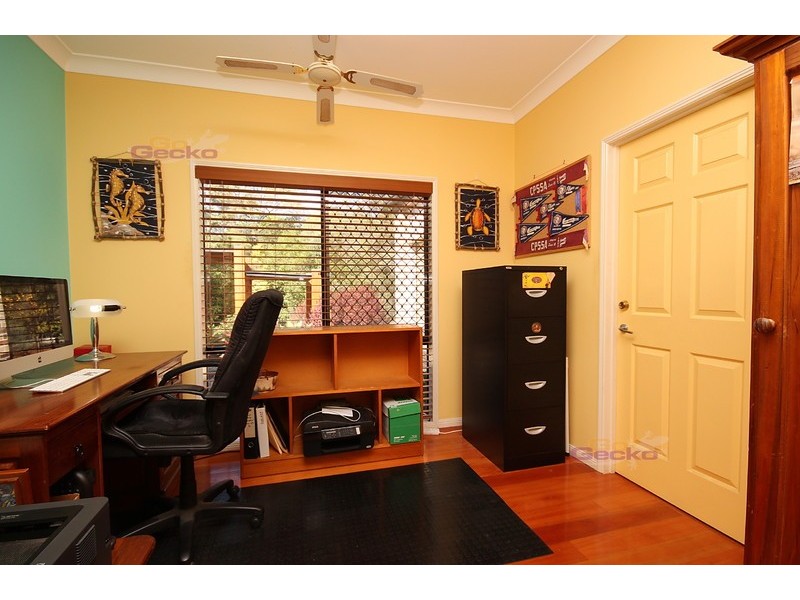 24 Kahli Place, Carseldine QLD 4034