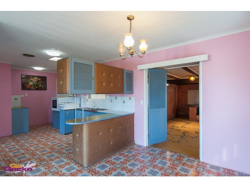 16 Maundrell Terrace, Chermside West QLD 4032