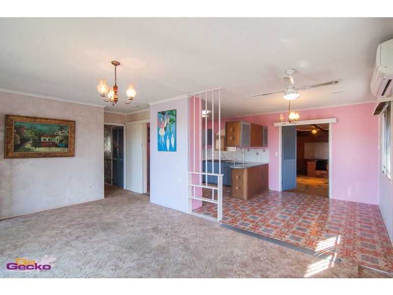 16 Maundrell Terrace, Chermside West QLD 4032