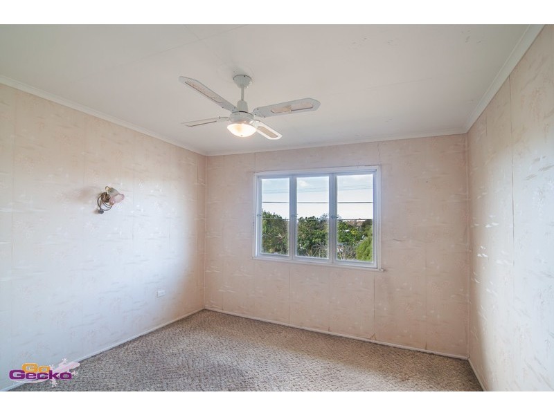 16 Maundrell Terrace, Chermside West QLD 4032