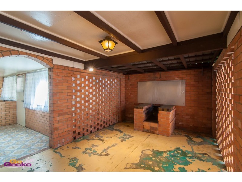 16 Maundrell Terrace, Chermside West QLD 4032
