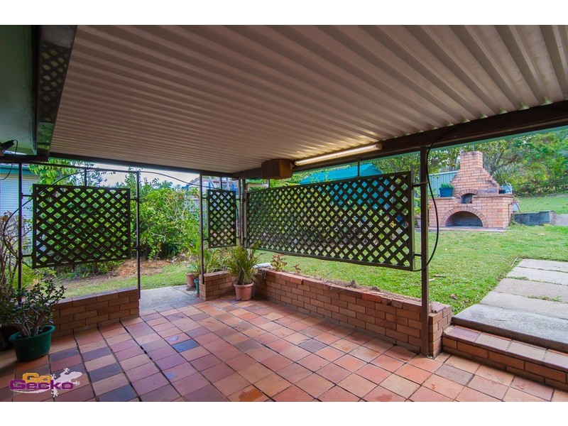 16 Maundrell Terrace, Chermside West QLD 4032