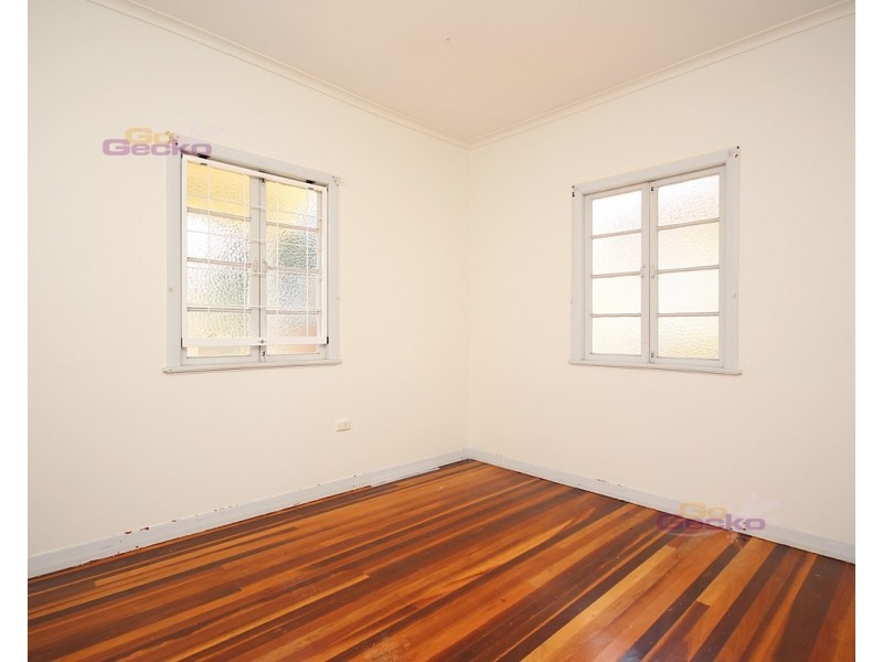 20 Esdale Street, Wavell Heights QLD 4012