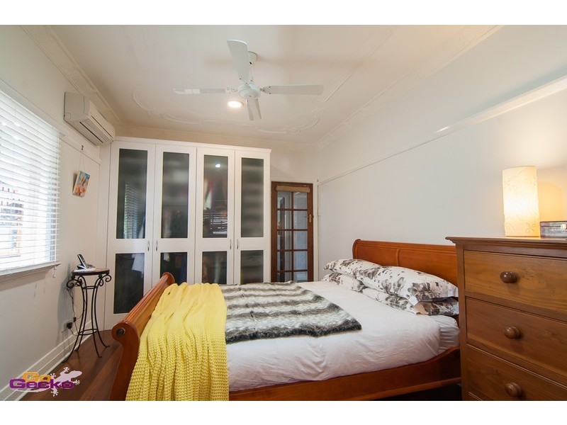 84 Beaconsfield Tce, Gordon Park QLD 4031