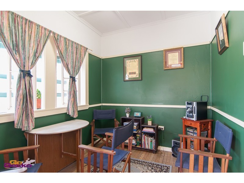 94 Scott Street, Stafford Heights QLD 4053