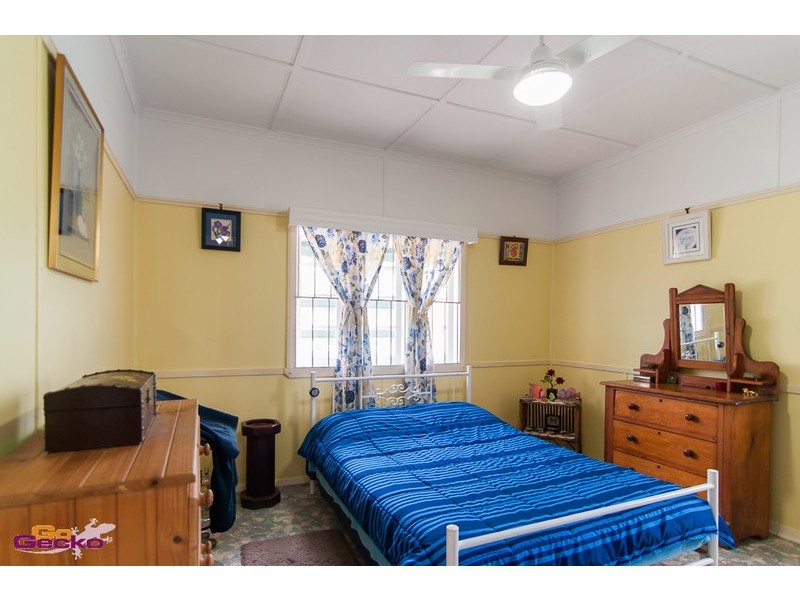 94 Scott Street, Stafford Heights QLD 4053